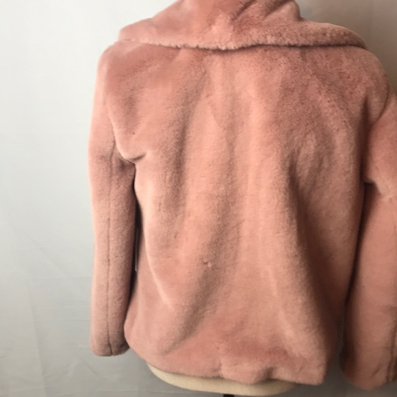 NWT 1.STATE WOM SZ SM/XS BLUSH FAUX FUR JACKET - Picture 5 of 9